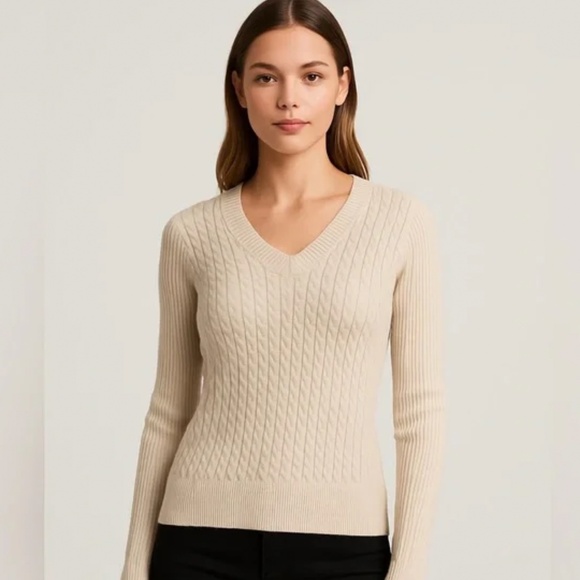 Suzy Shier Sweaters - SUZY Shier V-Neck Sweater
